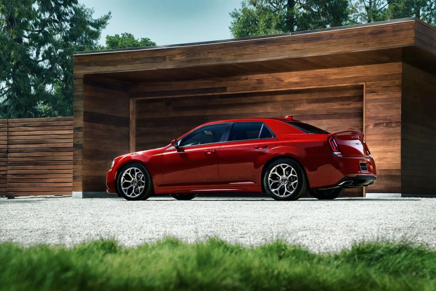  Chrysler 300C S 2015 года  (фото 50 из 59)
